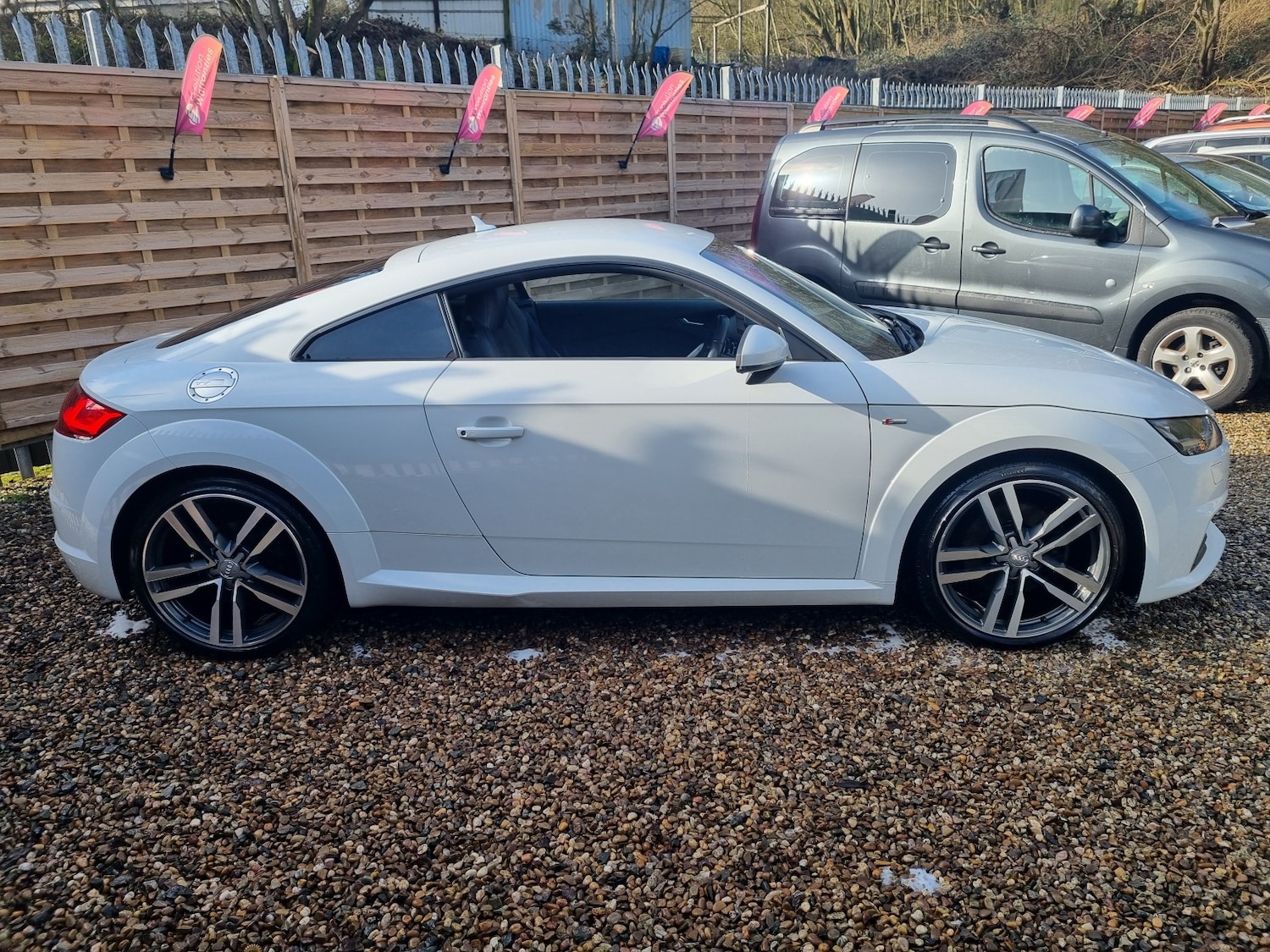 Used Audi TT 2018 for sale - 77668659: Photo 4