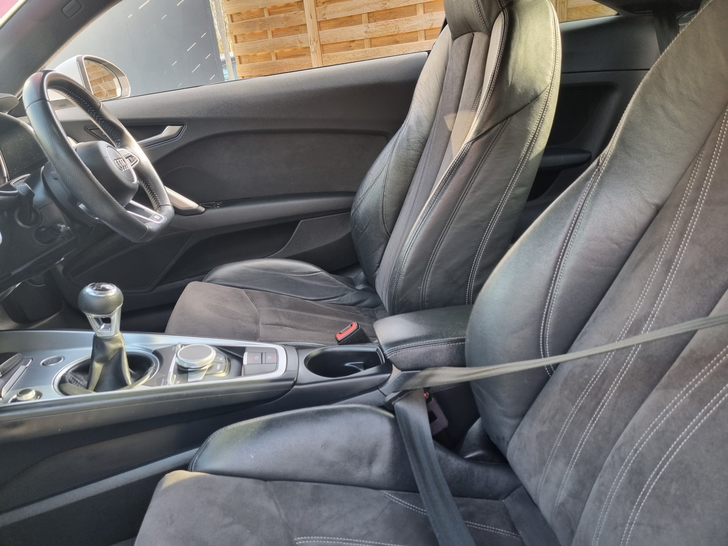 Used Audi TT 2018 for sale - 77668659: Photo 7