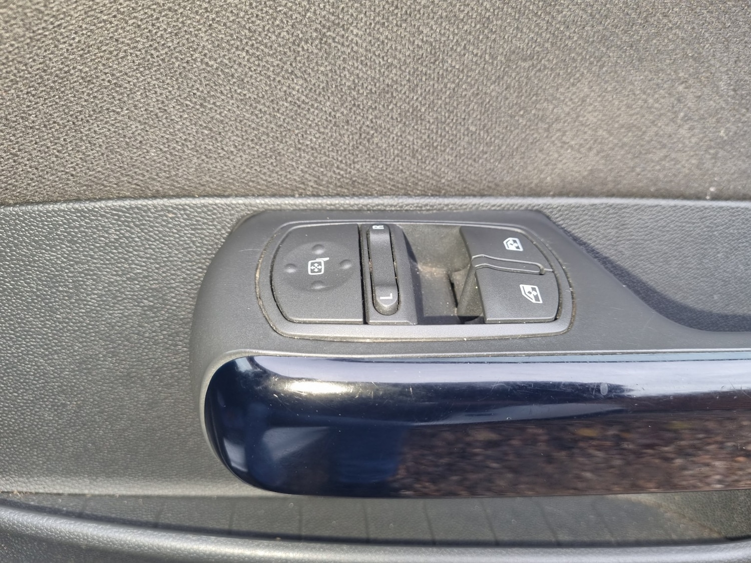 Used Vauxhall Corsa 2014 for sale - 76837000: Photo 17