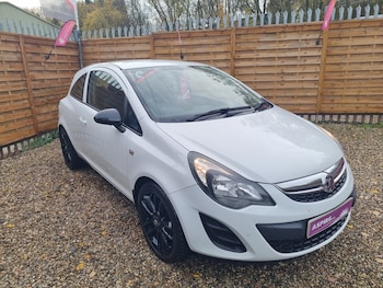 Vauxhall - Corsa