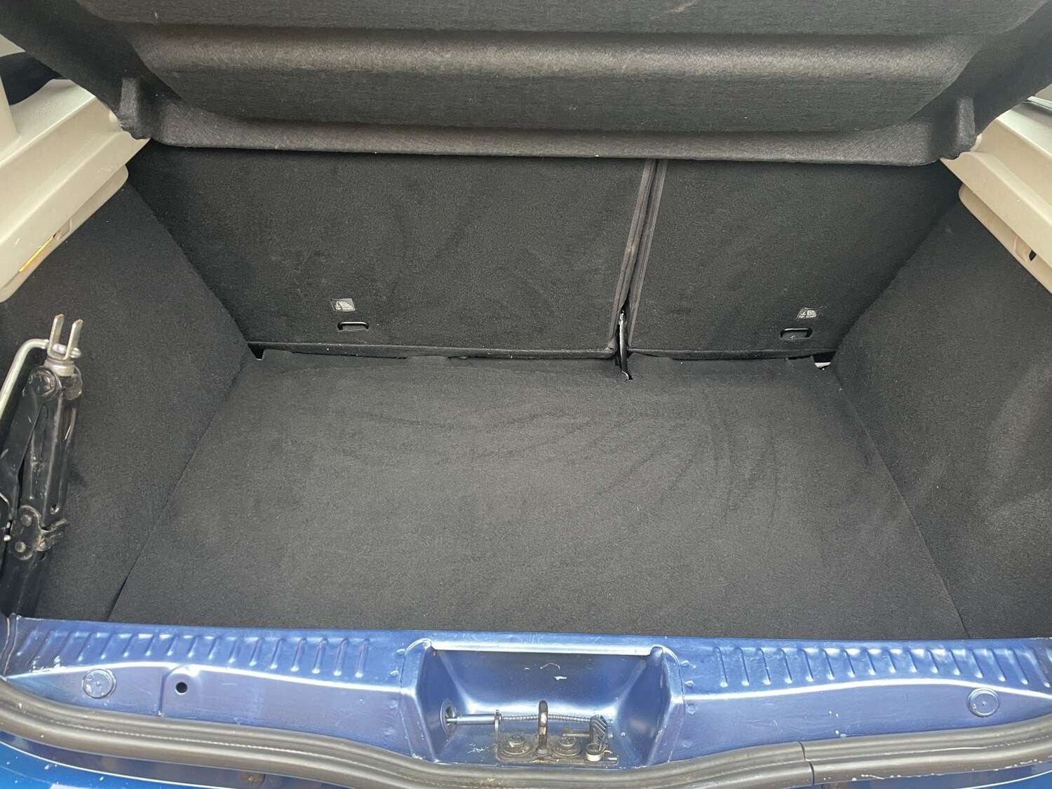 Used Dacia Sandero Stepway 2018 for sale - 77694246: Photo 11