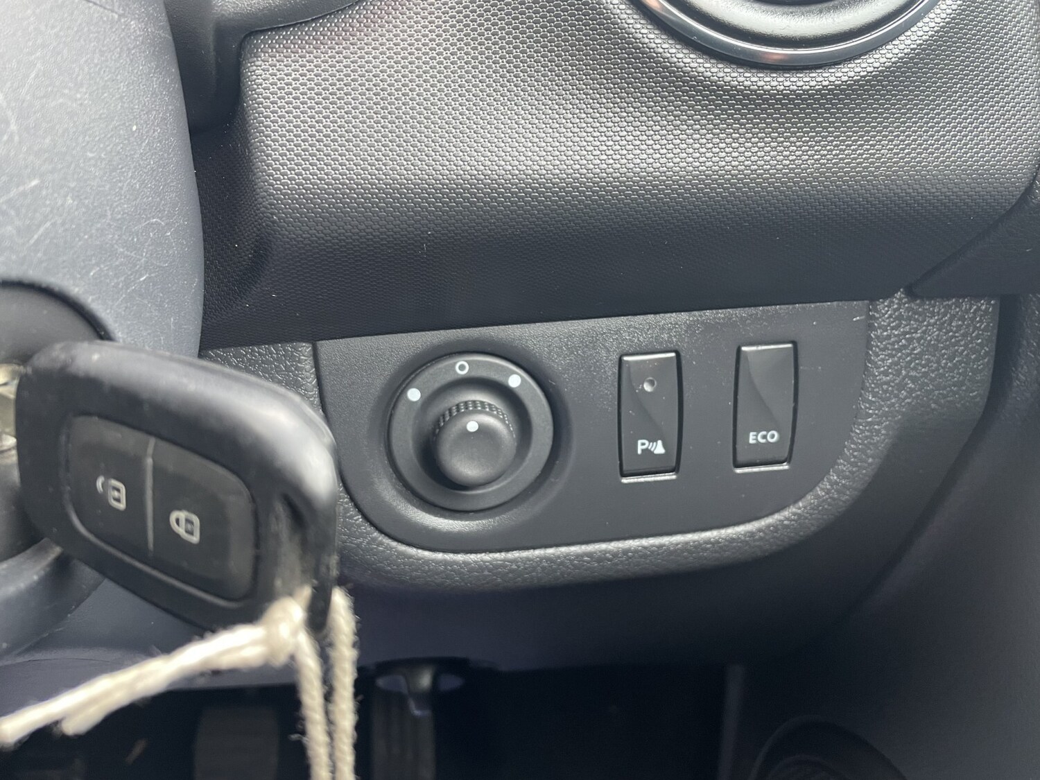 Used Dacia Sandero Stepway 2018 for sale - 77694246: Photo 24