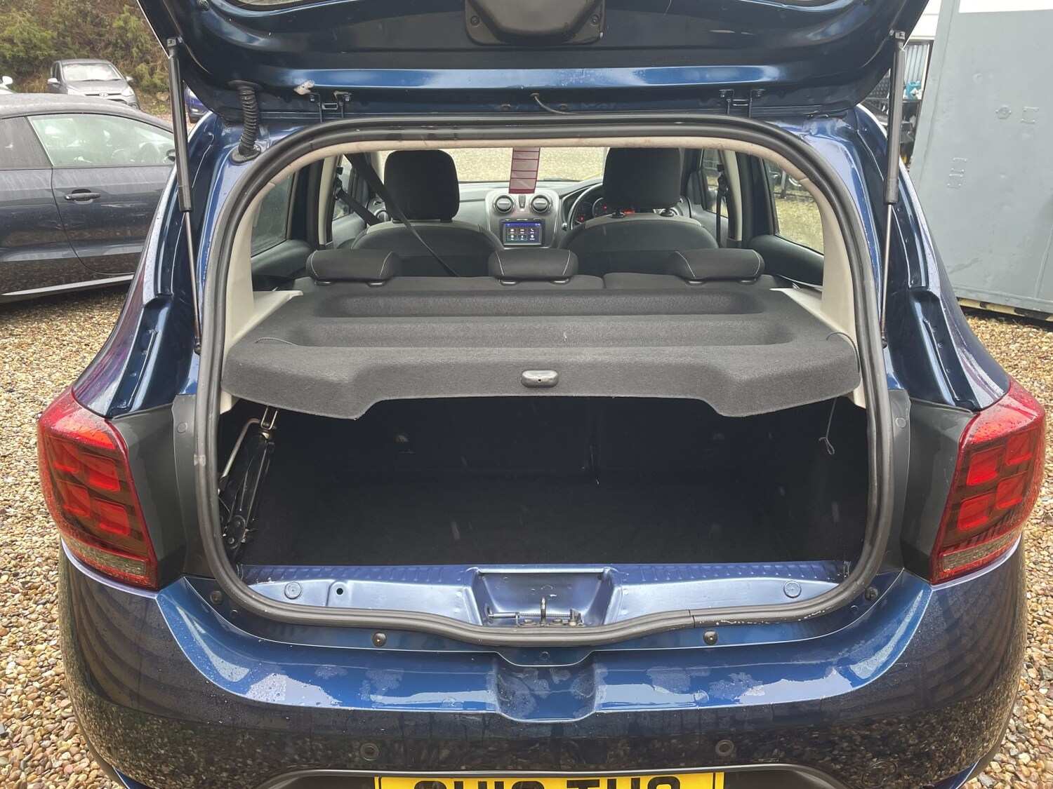 Used Dacia Sandero Stepway 2018 for sale - 77694246: Photo 9