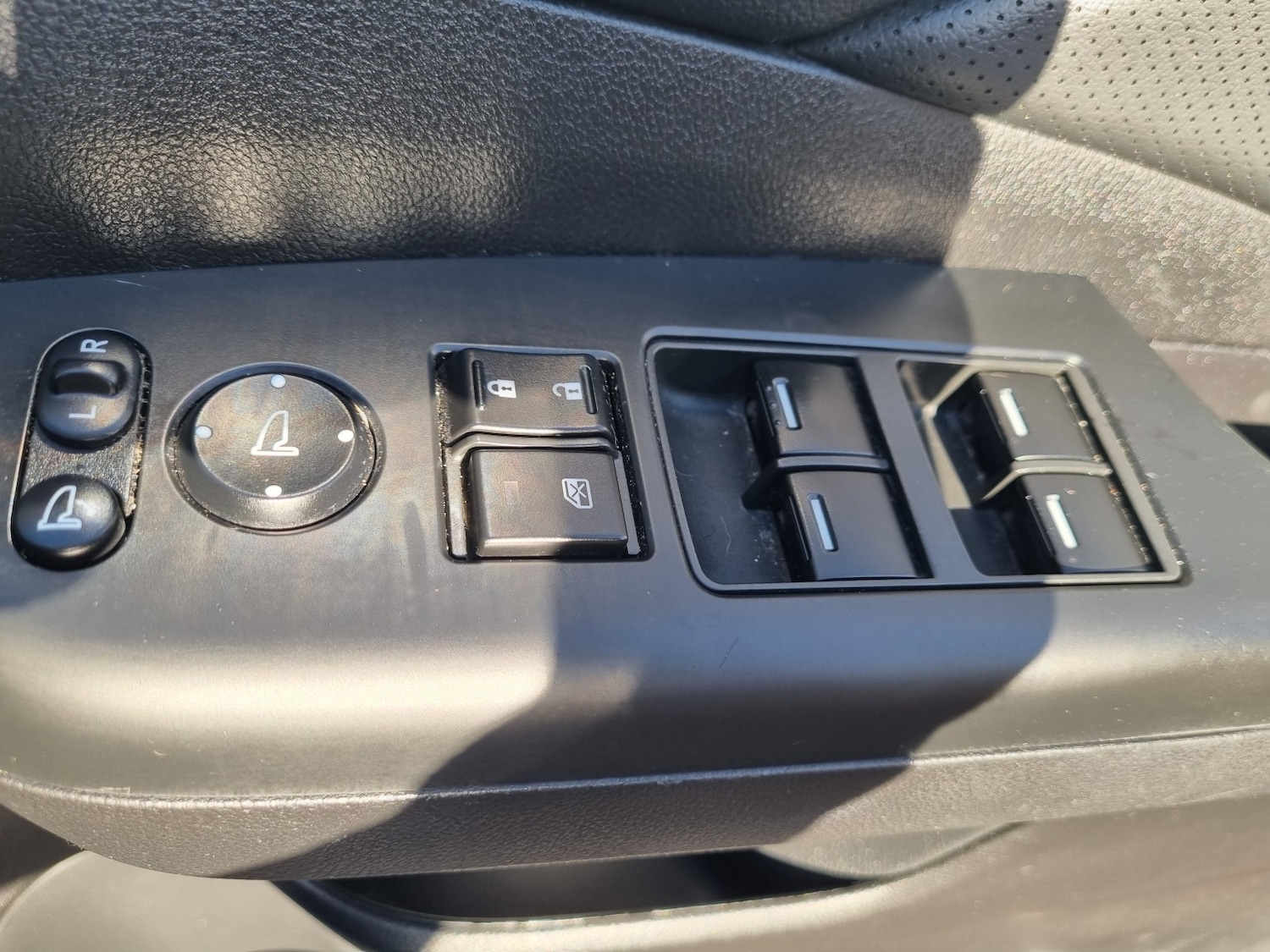 Used Honda CR-V 2015 for sale - 76369245: Photo 21