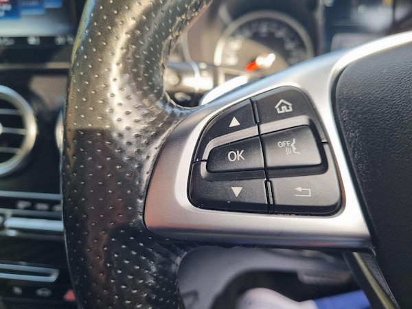 Used Mercedes-Benz GLC 2016 for sale - 76319219: Photo 19