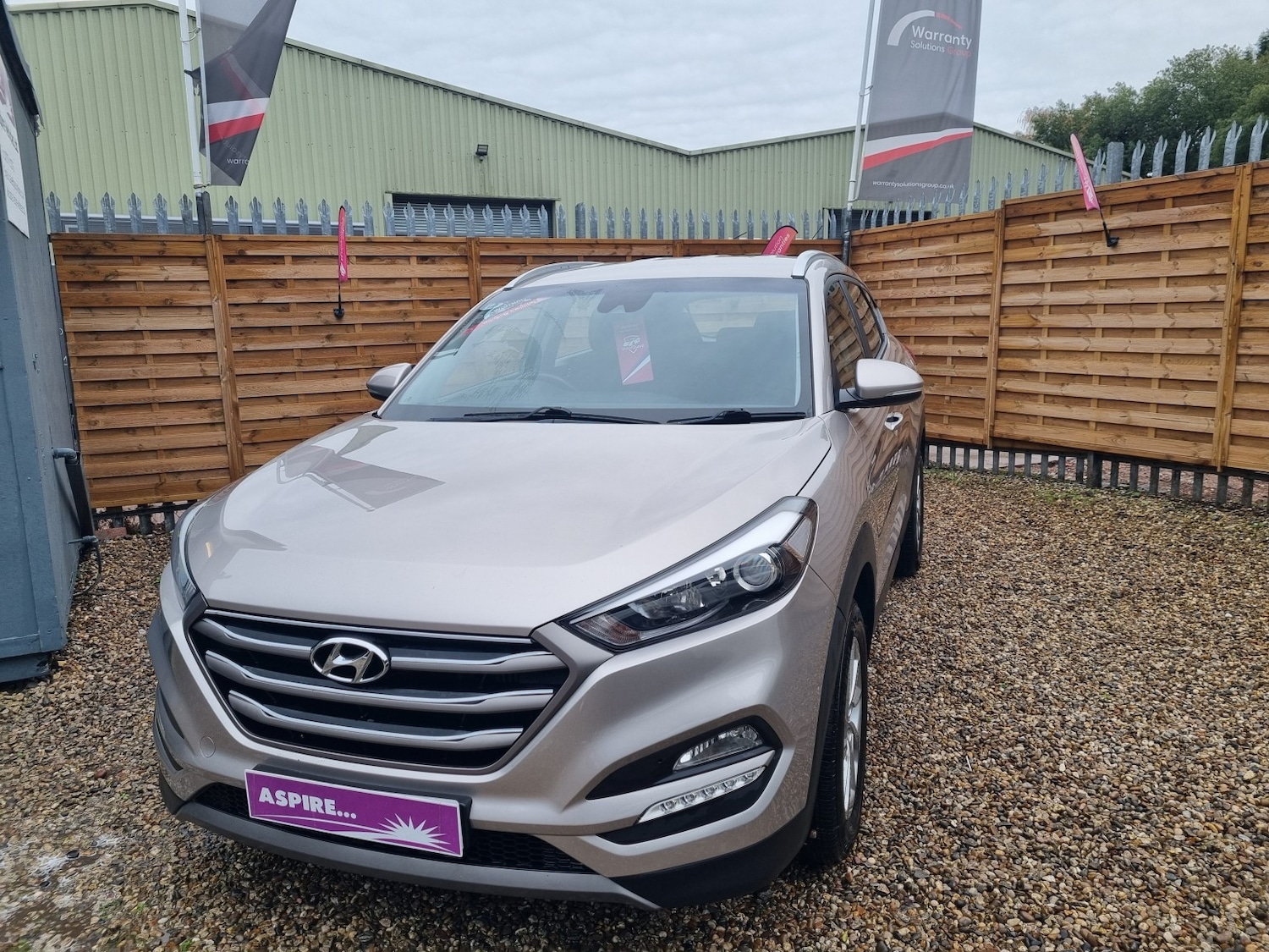 Used Hyundai TUCSON 2016 for sale - 76407592: Photo 2