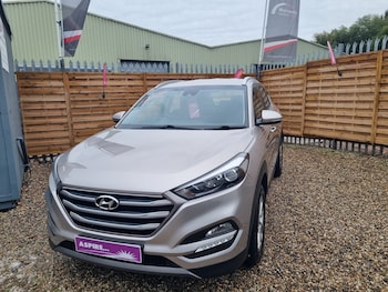 Used Hyundai TUCSON 2016 for sale - 76407592: Photo