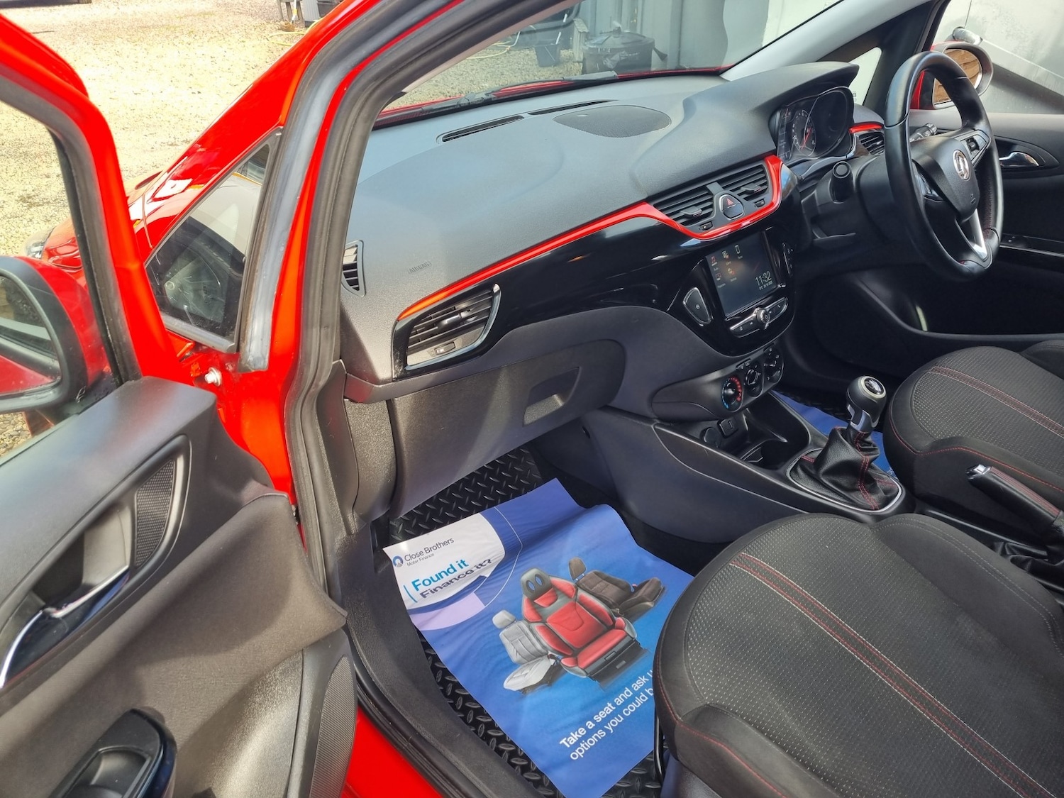 Used Vauxhall Corsa 2017 for sale - 76376875: Photo 6
