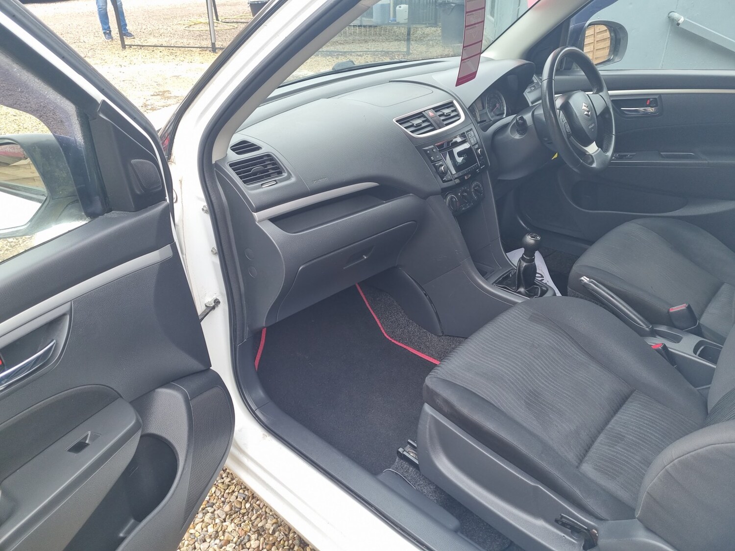 Used Suzuki Swift 2012 for sale - 77494728: Photo 6