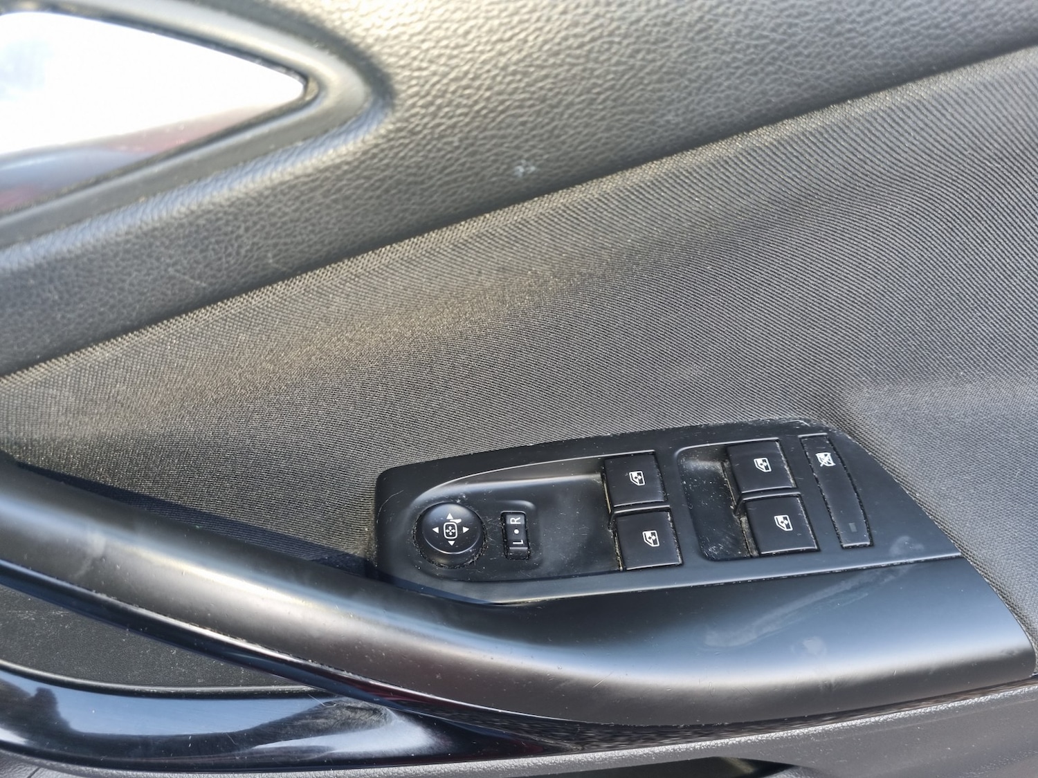 Used Vauxhall Astra 2016 for sale - 77008193: Photo 17