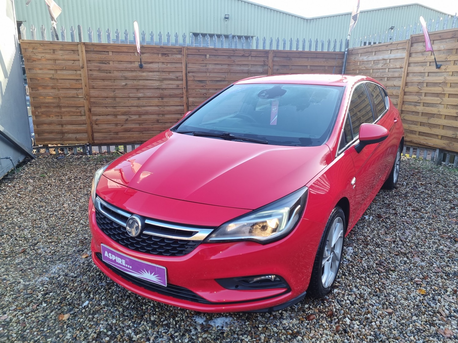 Used Vauxhall Astra 2016 for sale - 77008193: Photo 2