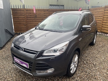 Used Ford Kuga 2015 for sale - 76547798: Photo