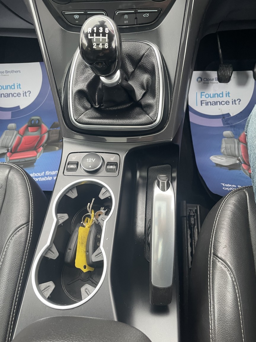 Used Ford Kuga 2015 for sale - 76547798: Photo 20