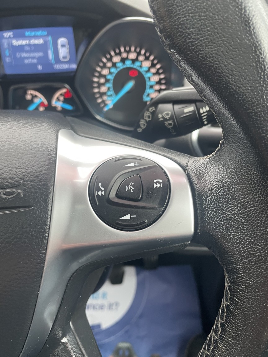 Used Ford Kuga 2015 for sale - 76547798: Photo 22