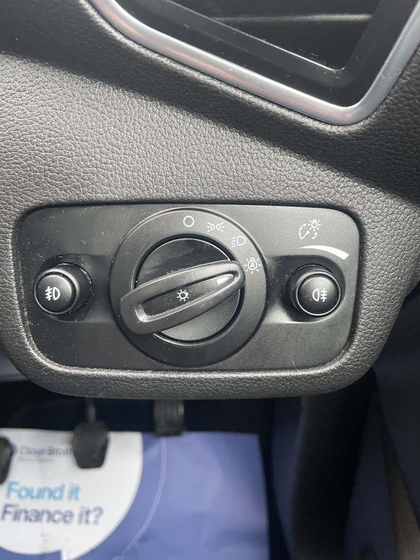 Used Ford Kuga 2015 for sale - 76547798: Photo 23