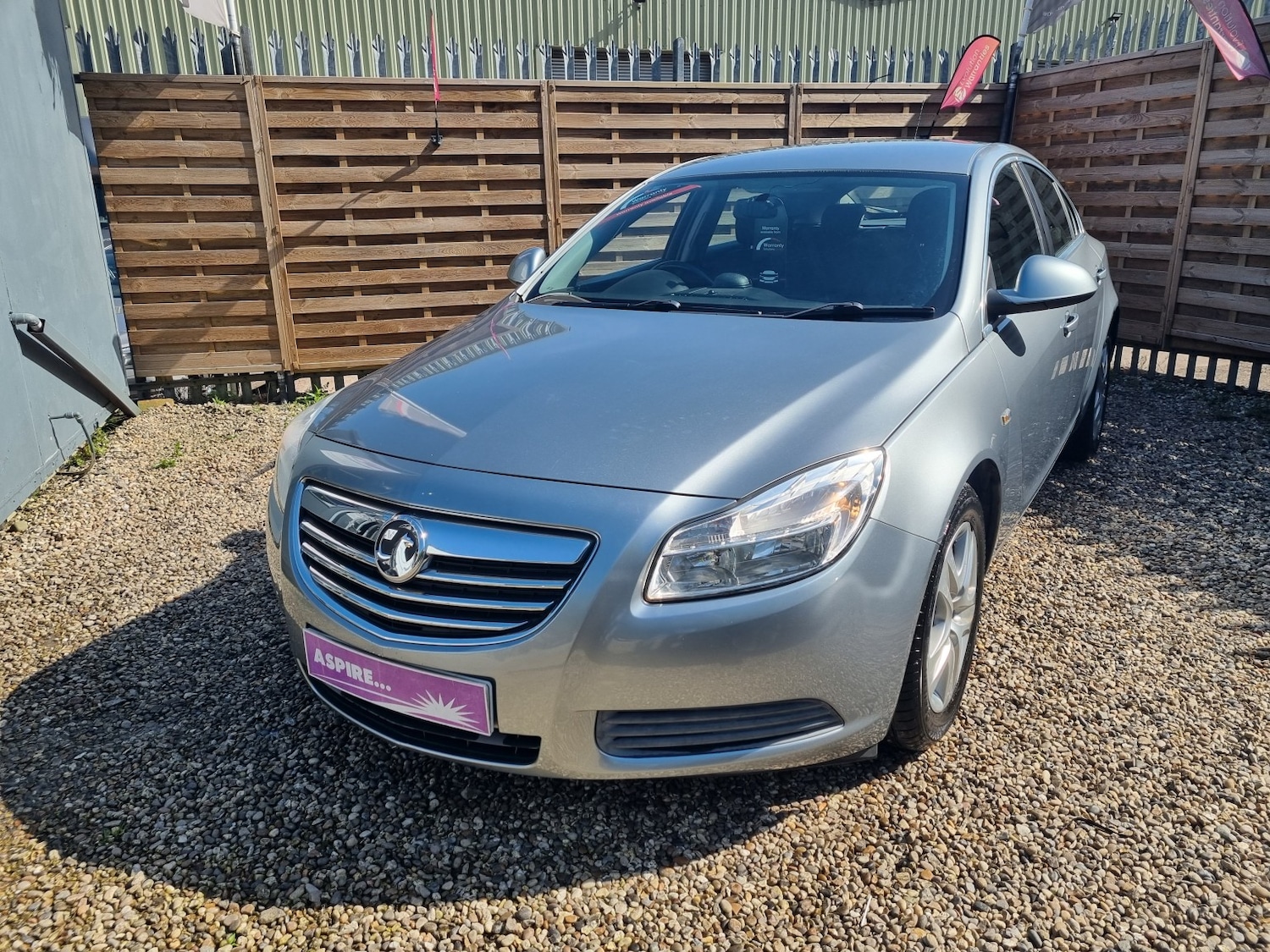Used Vauxhall Insignia 2015 for sale - 78168716: Photo 1