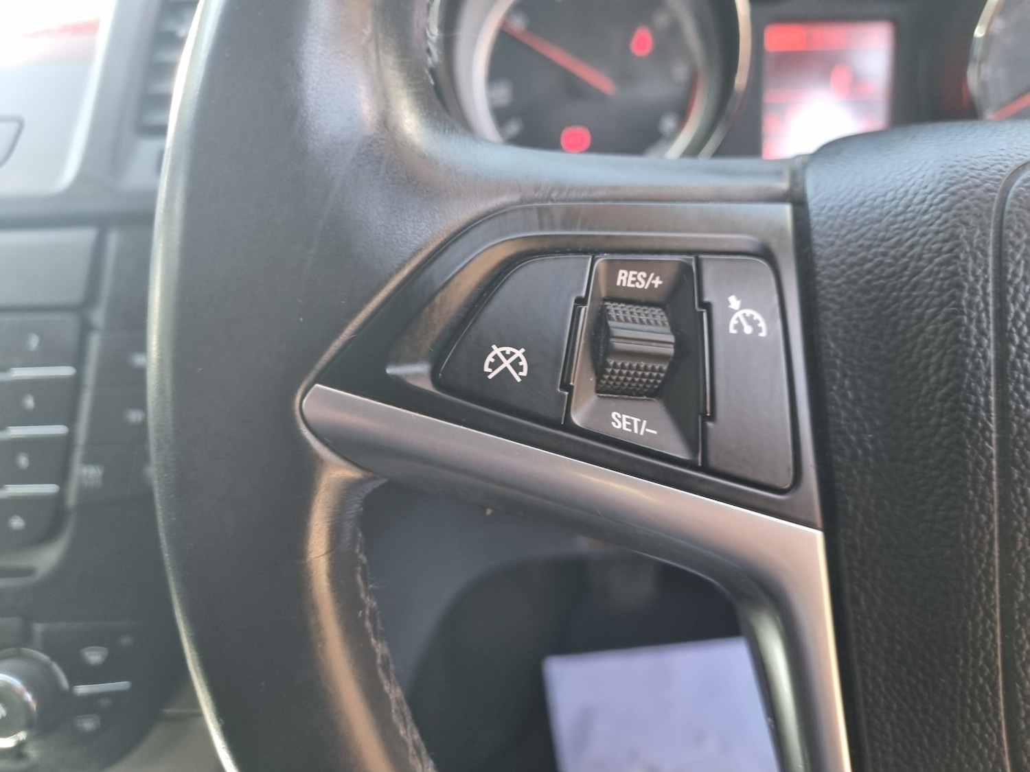 Used Vauxhall Insignia 2015 for sale - 78168716: Photo 16