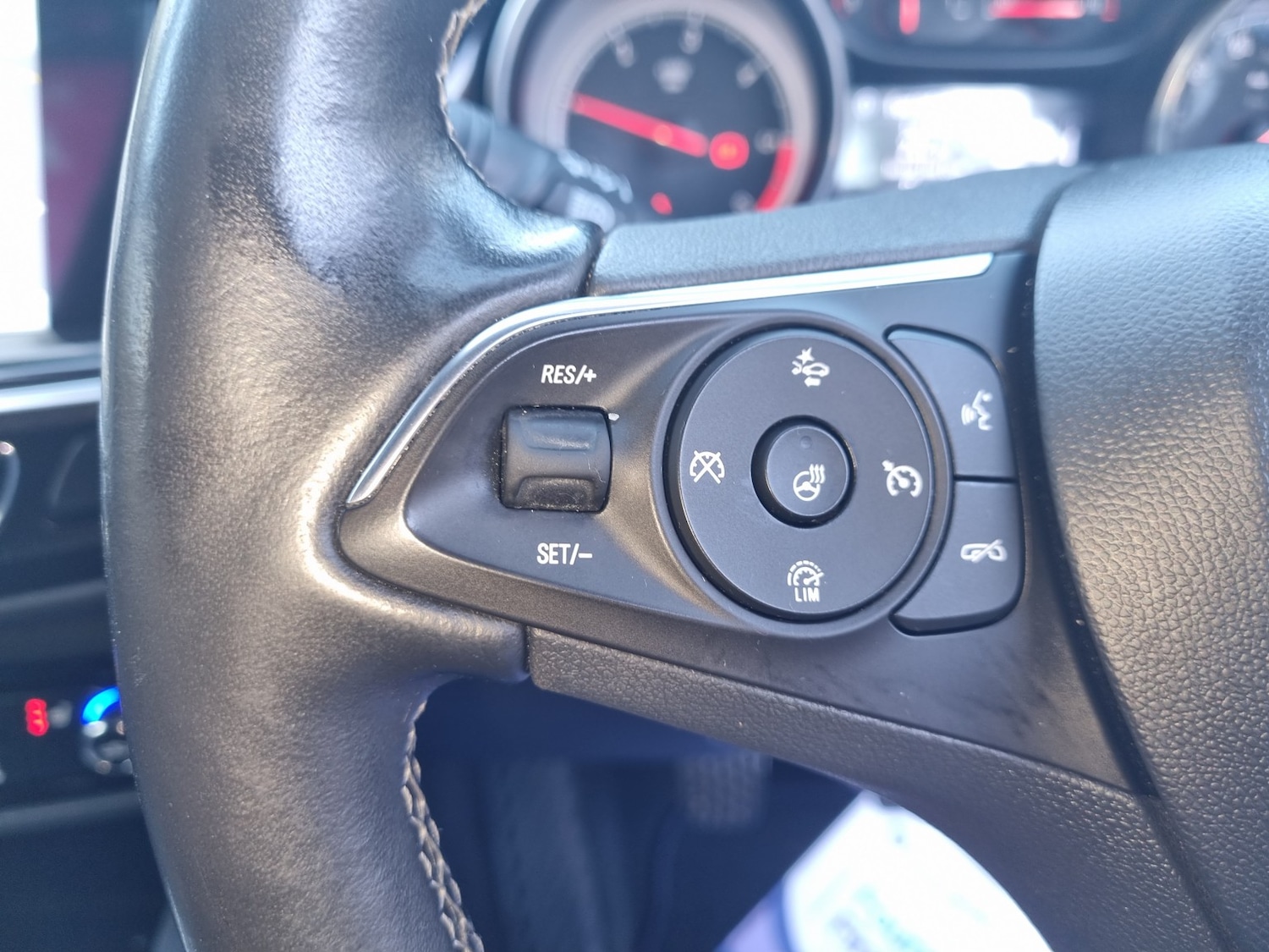 Used Vauxhall Insignia 2017 for sale - 76935278: Photo 18