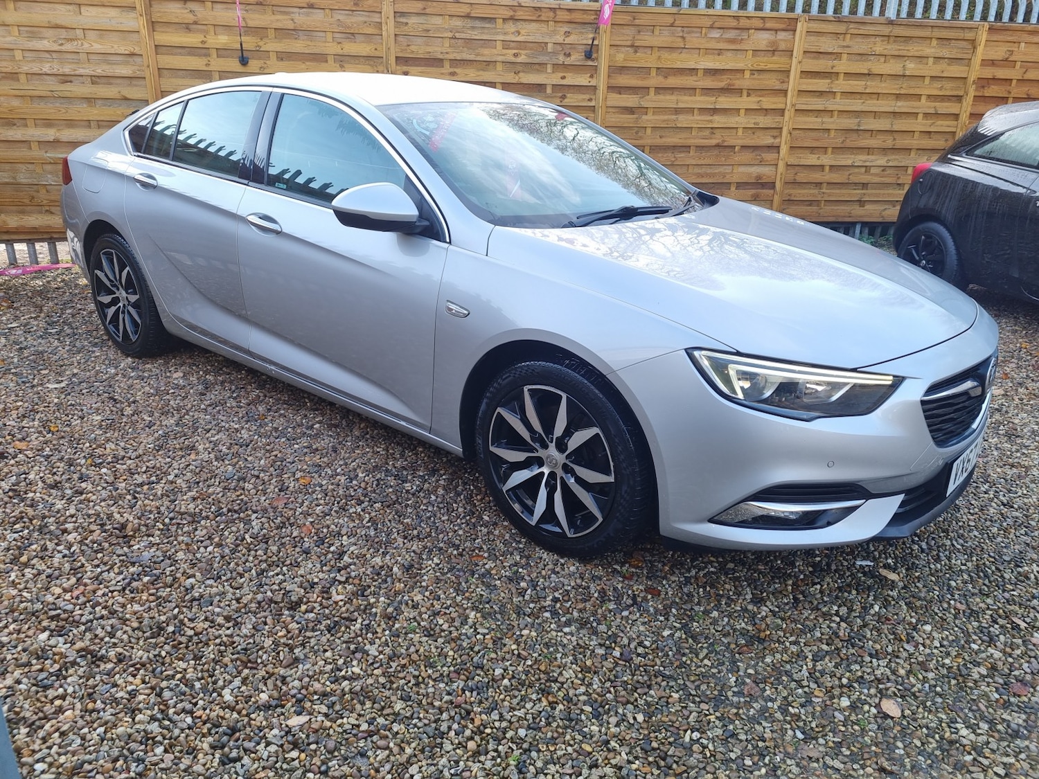 Used Vauxhall Insignia 2017 for sale - 76935278: Photo 4