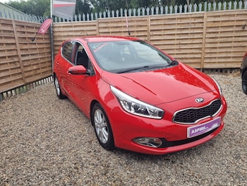 Used Kia Ceed 2015 for sale - 79290322: Photo