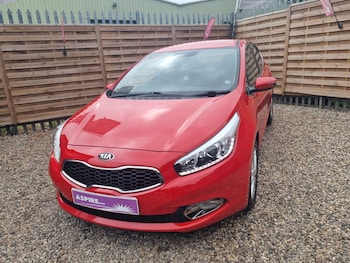 Used Kia Ceed 2015 for sale - 79290322: Photo