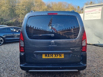 Used Peugeot Partner Tepee 2014 for sale - 78168844: Photo