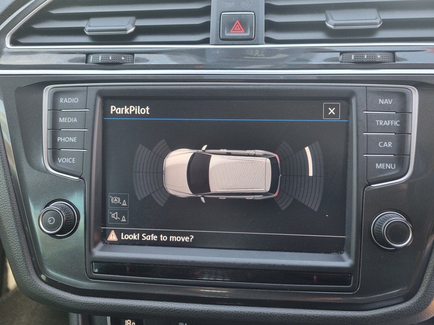 Used Volkswagen Tiguan 2017 for sale - 78155451: Photo 15