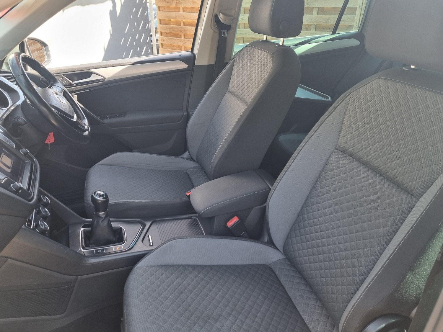 Used Volkswagen Tiguan 2017 for sale - 78155451: Photo 8