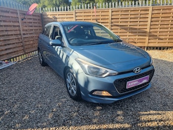 Used Hyundai i20 2016 for sale - 79379050: Photo