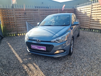 Used Hyundai i20 2016 for sale - 79379050: Photo