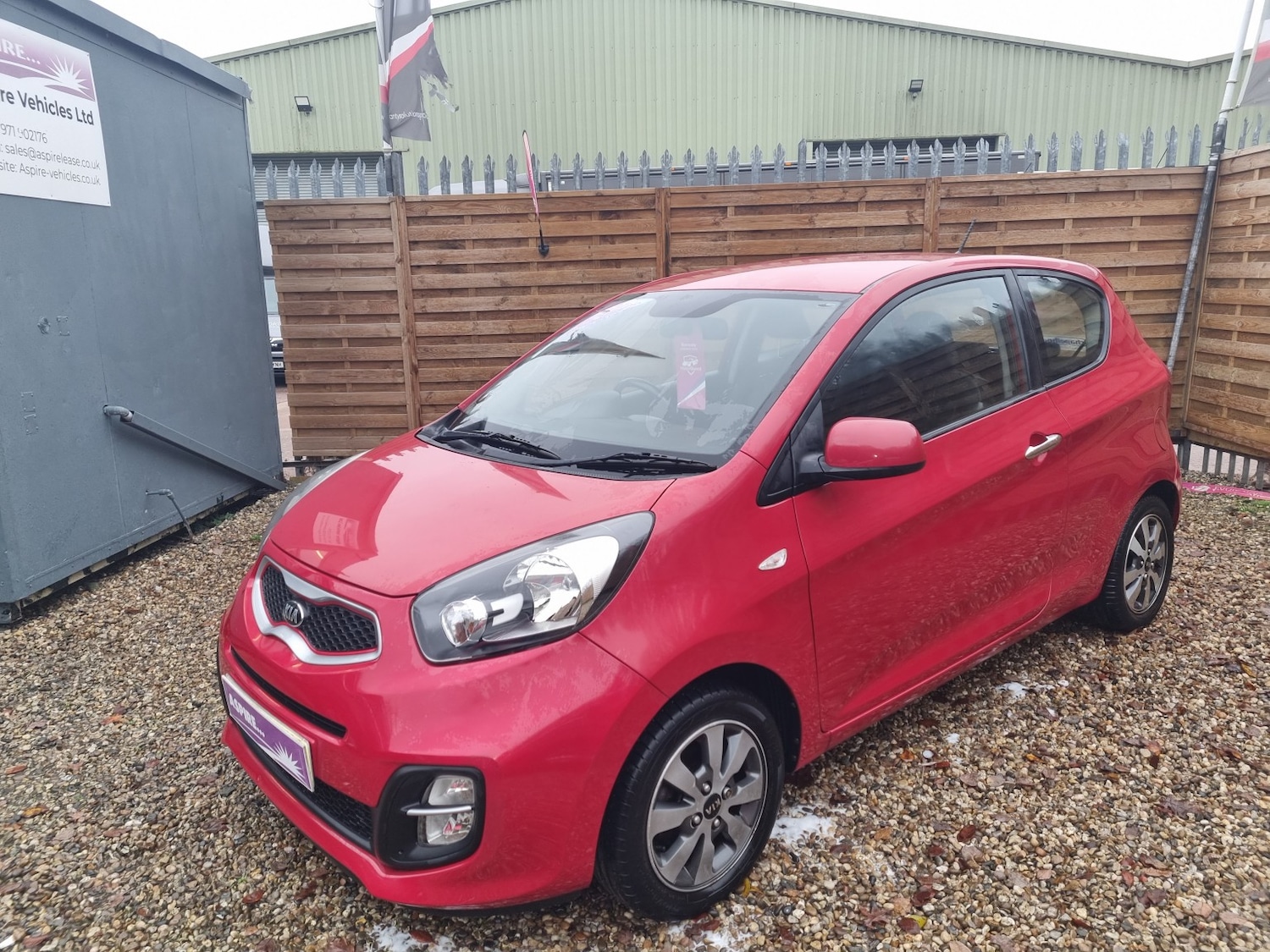 Used Kia Picanto 2014 for sale - 77038897: Photo 2