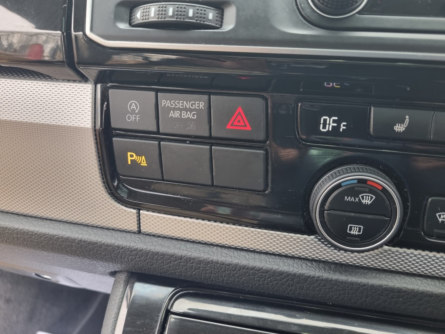 Used Volkswagen Caravelle 2017 for sale - 78134942: Photo 22