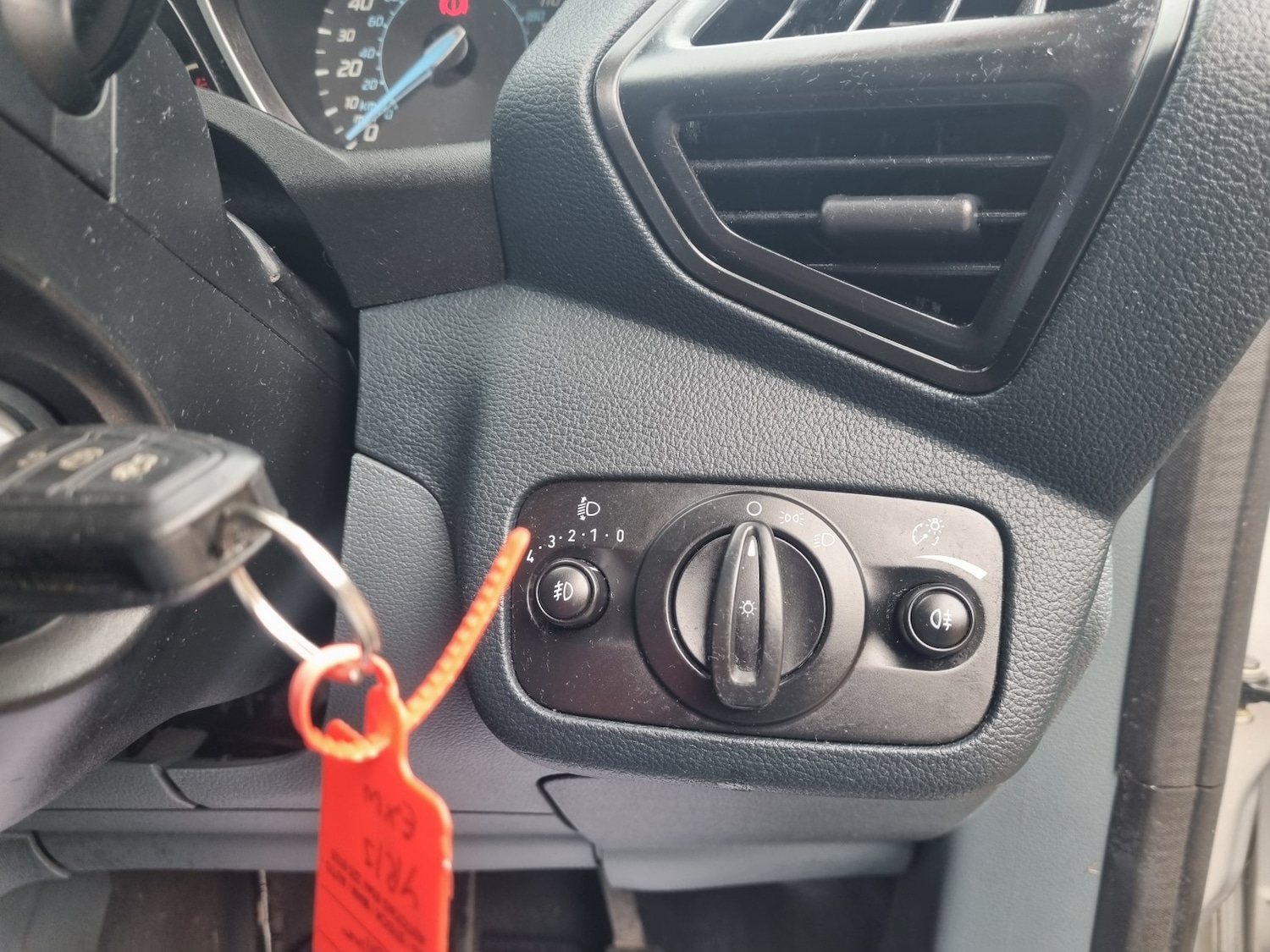 Used Ford C-Max 2013 for sale - 77961966: Photo 19