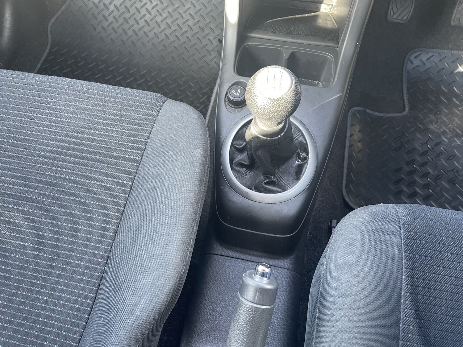 Used Suzuki Swift 2008 for sale - 77781628: Photo 19