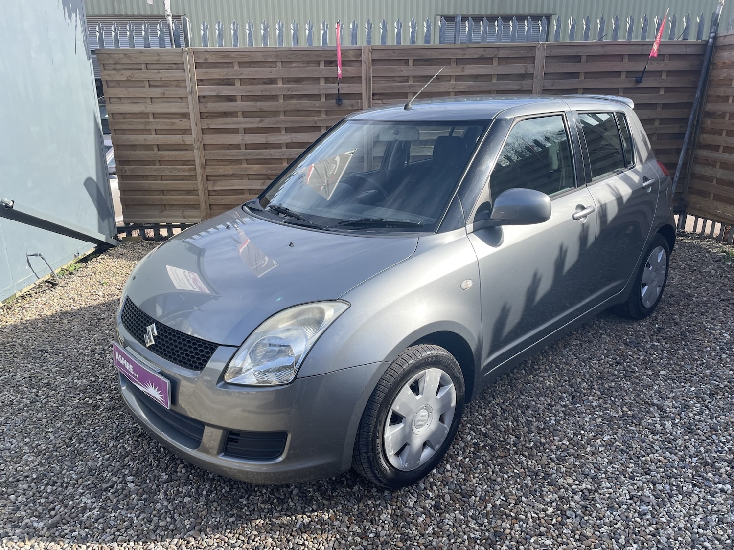 Used Suzuki Swift 2008 for sale - 77781628: Photo 3