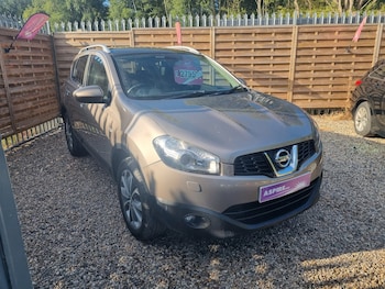 Used Nissan Qashqai 2011 for sale - 79379045: Photo