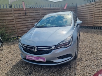 Used Vauxhall Astra 2018 for sale - 79539537: Photo