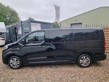 Used Peugeot Traveller 2019 for sale - 78794566: Photo