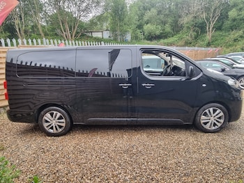 Used Peugeot Traveller 2019 for sale - 78794566: Photo