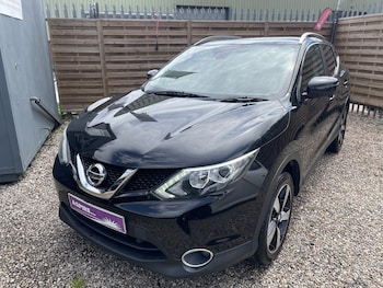 Used Nissan Qashqai 2017 for sale - 78920856: Photo
