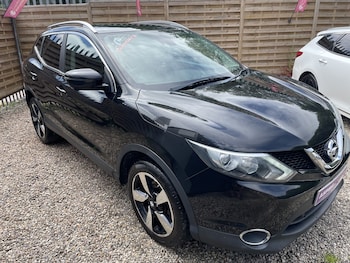 Used Nissan Qashqai 2017 for sale - 78920856: Photo