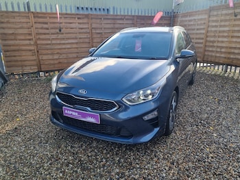 Used Kia Ceed 2019 for sale - 76571178: Photo