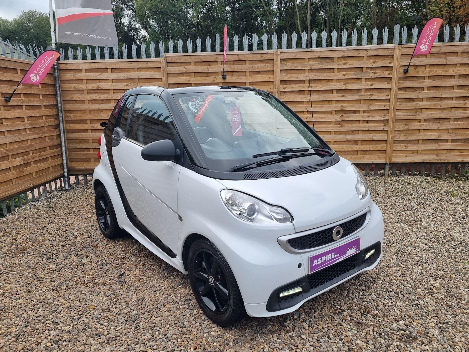 Used smart fortwo 2014 for sale - 76201269: Photo 3