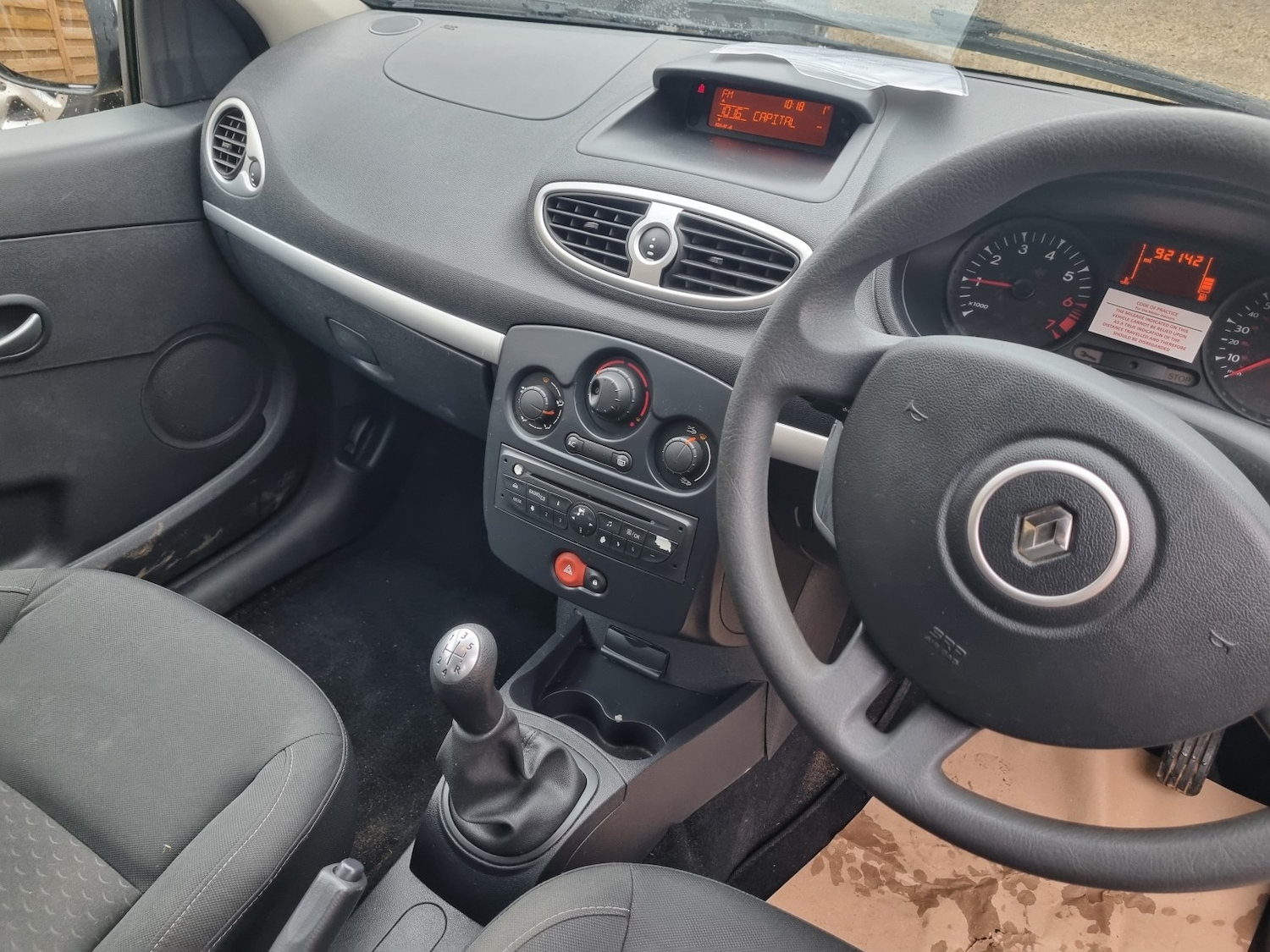 Used Renault Clio 2009 for sale - 77622396: Photo 12