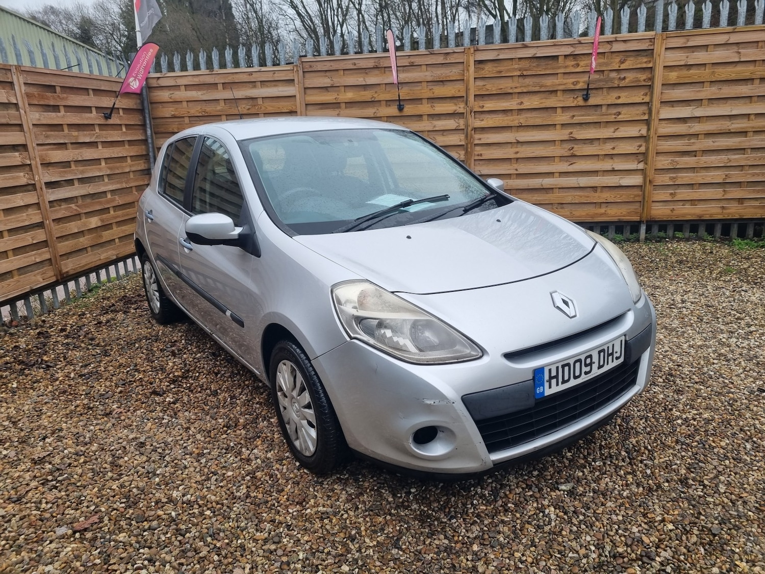 Used Renault Clio 2009 for sale - 77622396: Photo 3