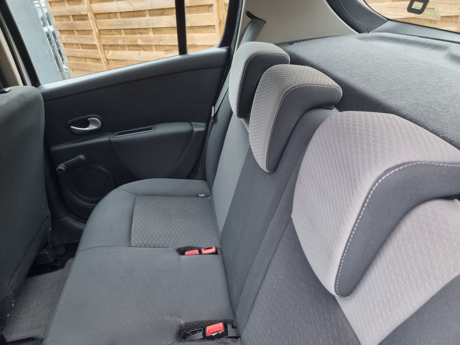 Used Renault Clio 2009 for sale - 77622396: Photo 7