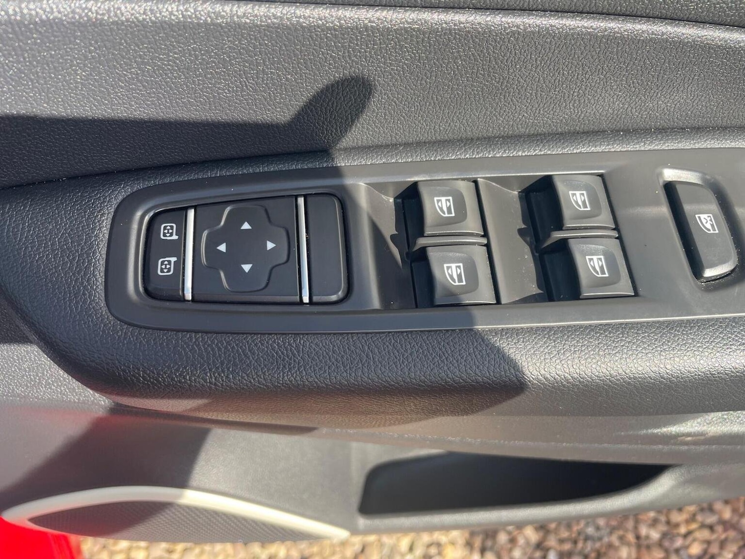 Used Renault Captur 2018 for sale - 76407551: Photo 23