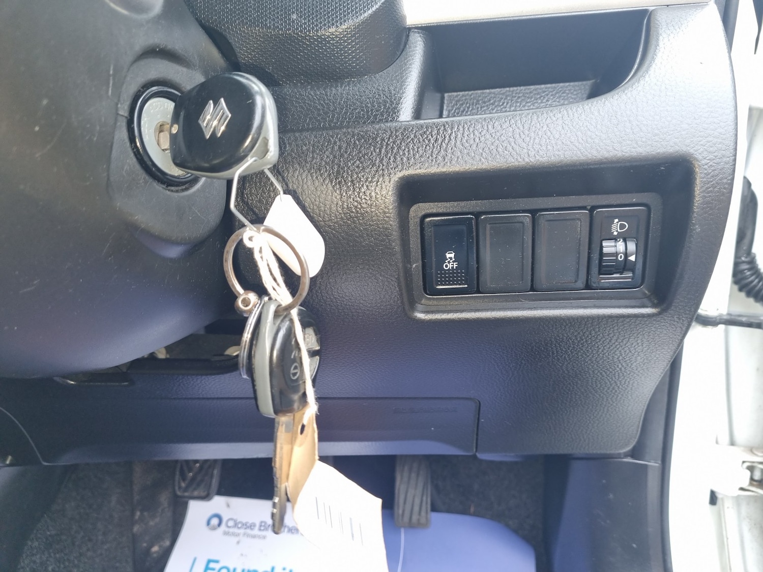 Used Suzuki Swift 2014 for sale - 77038900: Photo 17