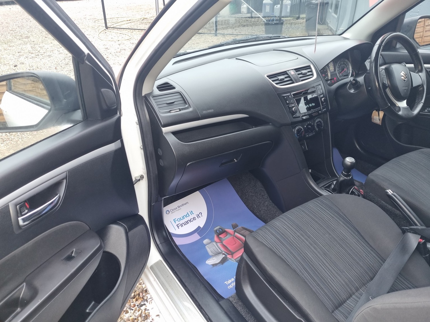 Used Suzuki Swift 2014 for sale - 77038900: Photo 6