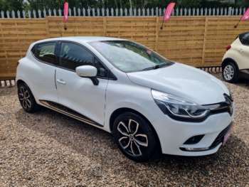 Used Renault Clio 2019 for sale - 74787792: Photo